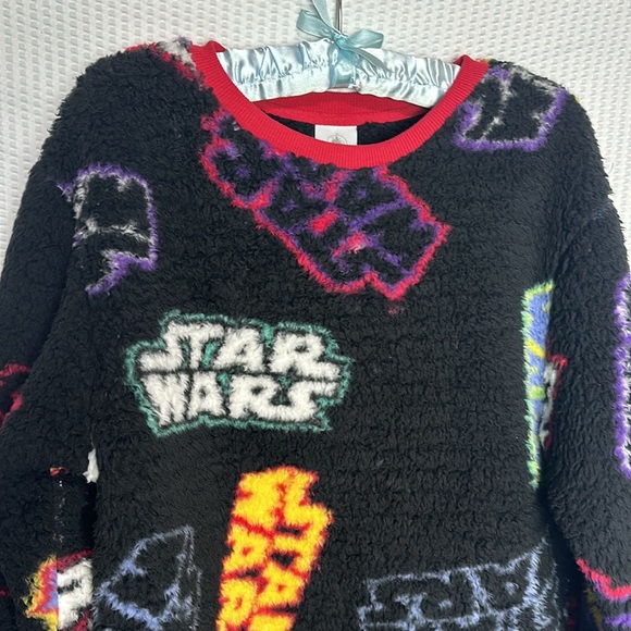 Star Wars Disney Sweater - Picture 3 of 12